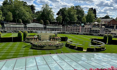 Royal Ascot parade ring with pink florals